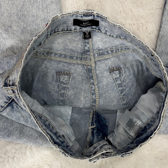 True Religion ,Ricky,size 33,Light Blue relaxed straight. - Picture 16 of 17